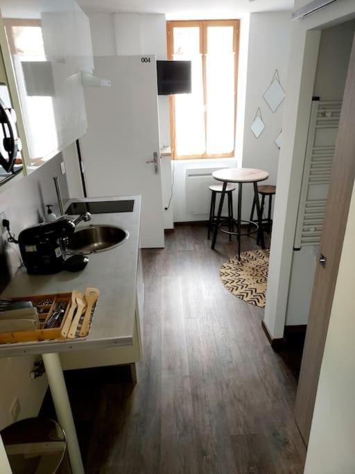 Appartement T2 Cosy Vieux Montluçon Extérieur photo